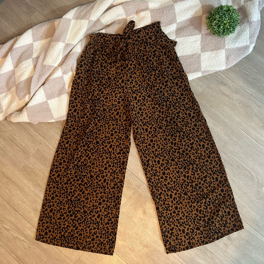 Wide Leg Cheetah Pants